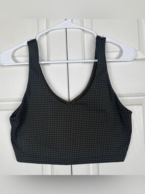 Cropped V-Neck Tank Top — Black Houndstooth